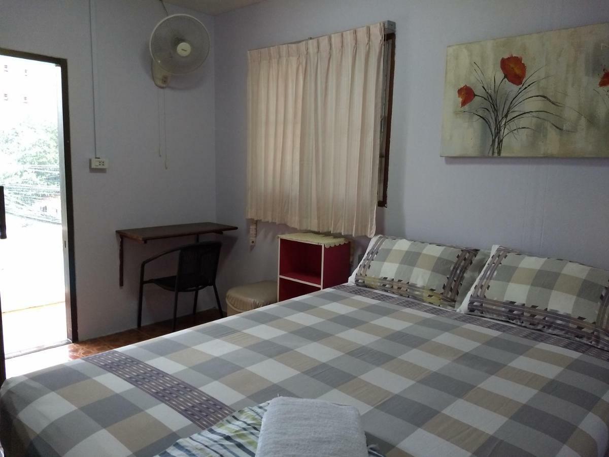 Js Guesthouse Тау Экстерьер фото